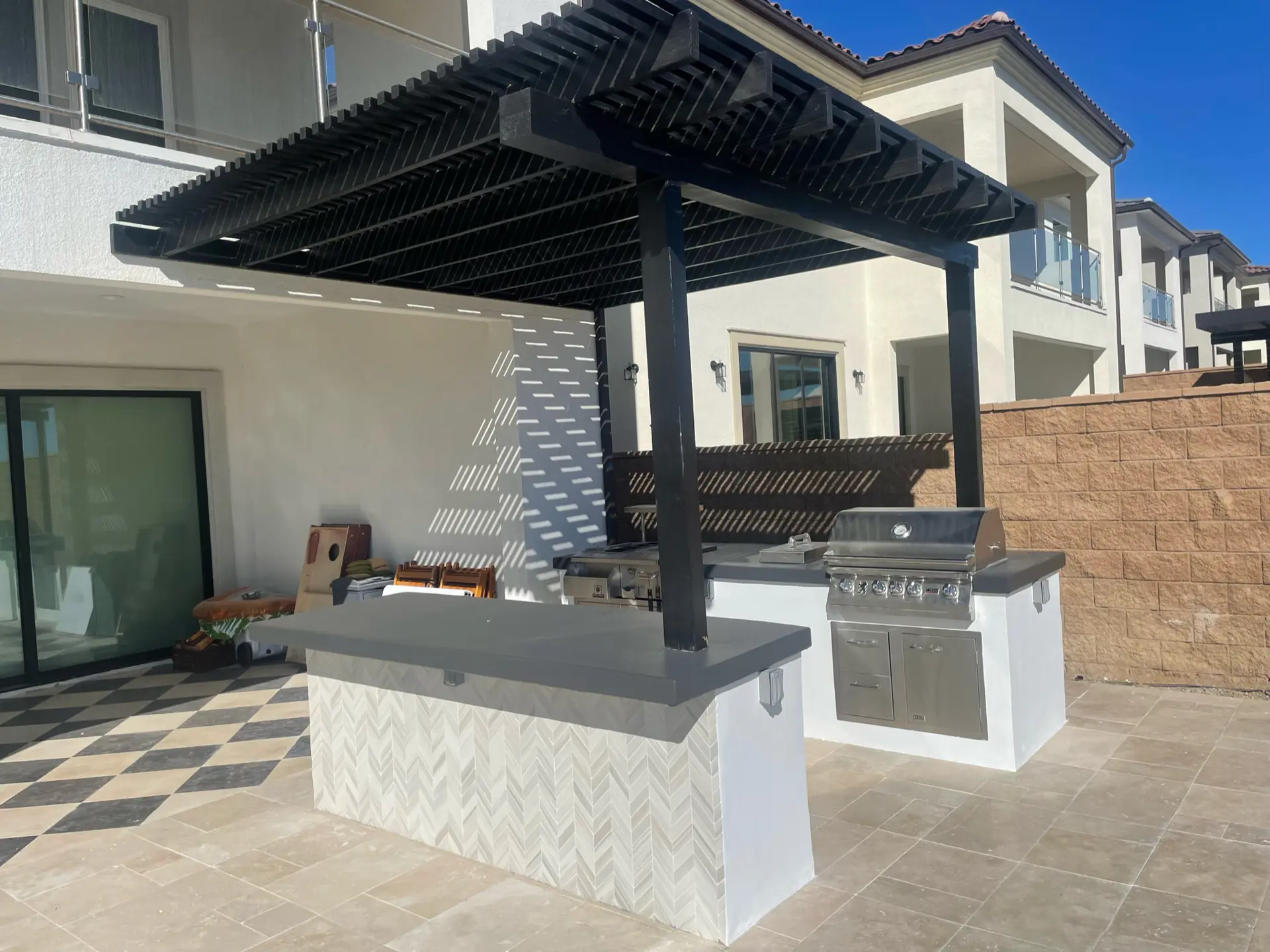Outdoor Kitchen Photo