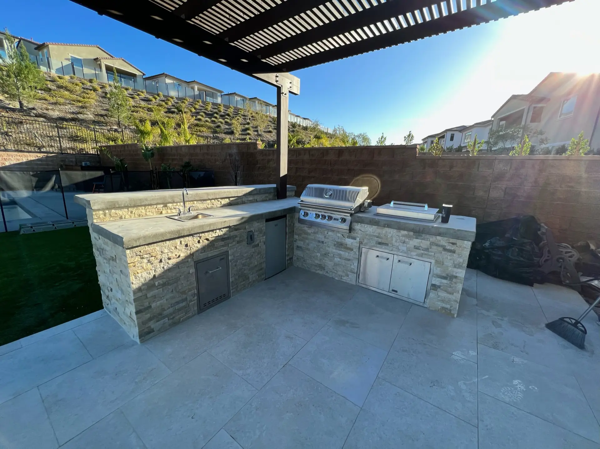 Outdoor Kitchen Photo